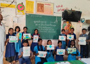 मुख्यमंत्र्यांच्या वाढदिवसानिमित्त जिल्हा परिषद सोलापूरच्या निबंध स्पर्धेला अभूतपूर्व प्रतिसाद