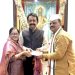 ॲड.मिलिंद थोबडे यांचा वटवृक्ष मंदीरात चेअरमन महेश इंगळे यांच्या हस्ते सपत्नीक सत्कार.