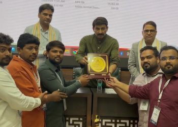 Gen G India Entrepreneurship Summit मध्ये शिखर पहारिया फाउंडेशनचा सामाजिक कार्यासाठी सन्मान.