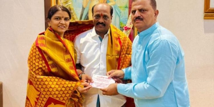 भाविकांसाठी दर्शन व्यवस्था उत्कृष्ट; वटवृक्ष मंदिर समितीचे काम कौतुकास्पद – नितीन शिंदे