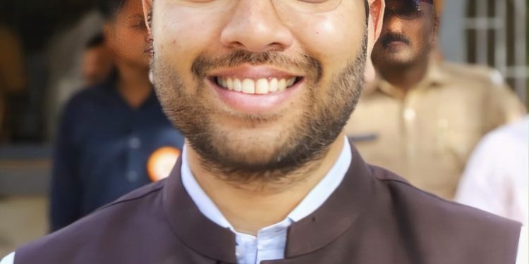 एक तास स्वच्छतेसाठी! सोलापूर जिल्ह्यात १ ऑक्टोबरला सामूहिक श्रमदान‘- स्वच्छता ही सेवा २०२६’ अभियानांतर्गत महास्वच्छता मोहिमेत सहभागी होण्याचे CEO कुशल जैन यांचे आवाहन.